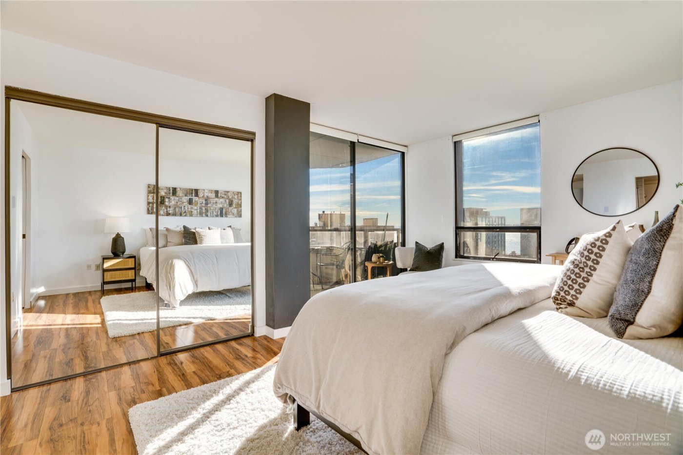 2621 2nd Avenue #706, Seattle, WA 98121