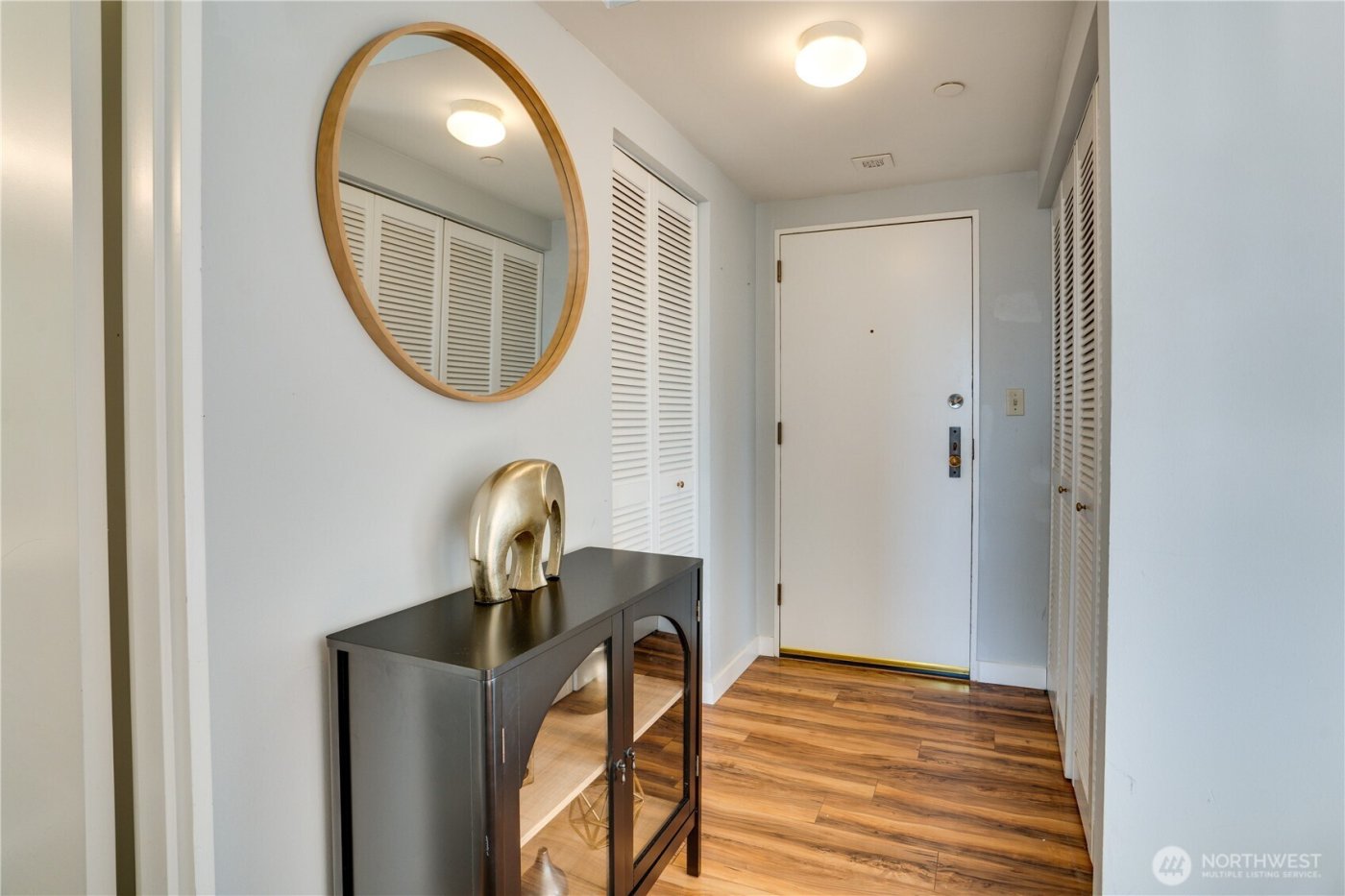 2621 2nd Avenue #706, Seattle, WA 98121