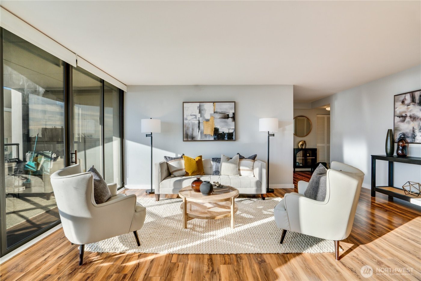 2621 2nd Avenue #706, Seattle, WA 98121