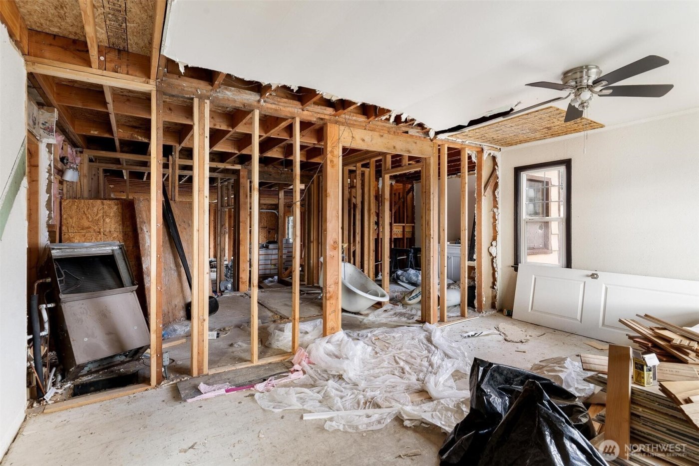 1009 5th Avenue SW, Puyallup, WA 98371