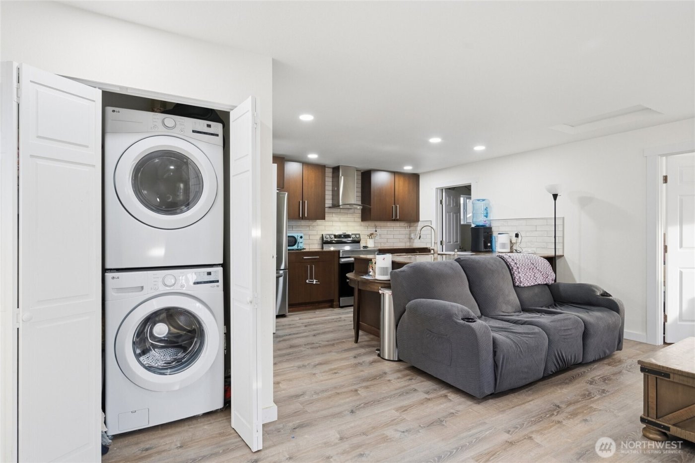 2124 Woburn Street , Bellingham, WA 98229