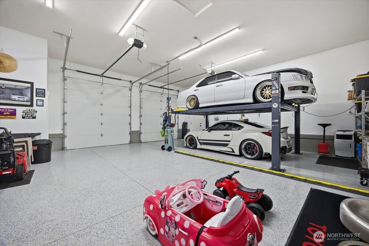 6915 Lamb Ct , Pasco, WA 99301