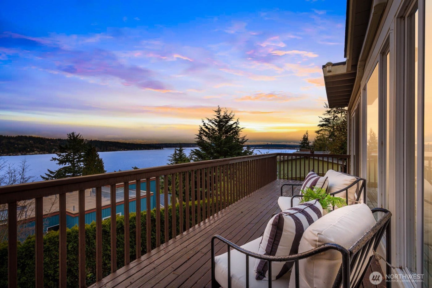 11753 Lakeside Ave NE , Seattle, WA 98125