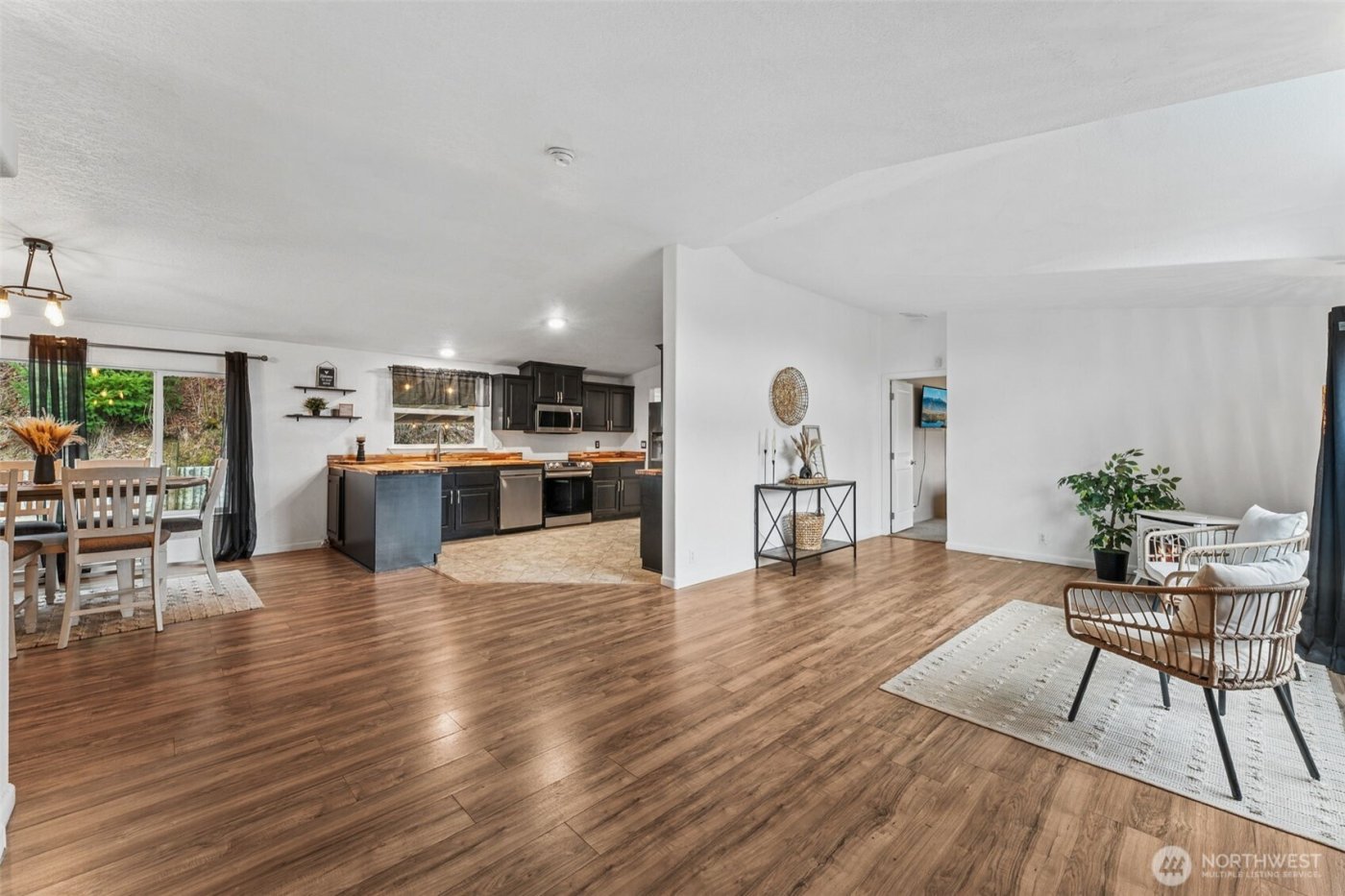 10521 Thomsen Road SE, Olympia, WA 98513