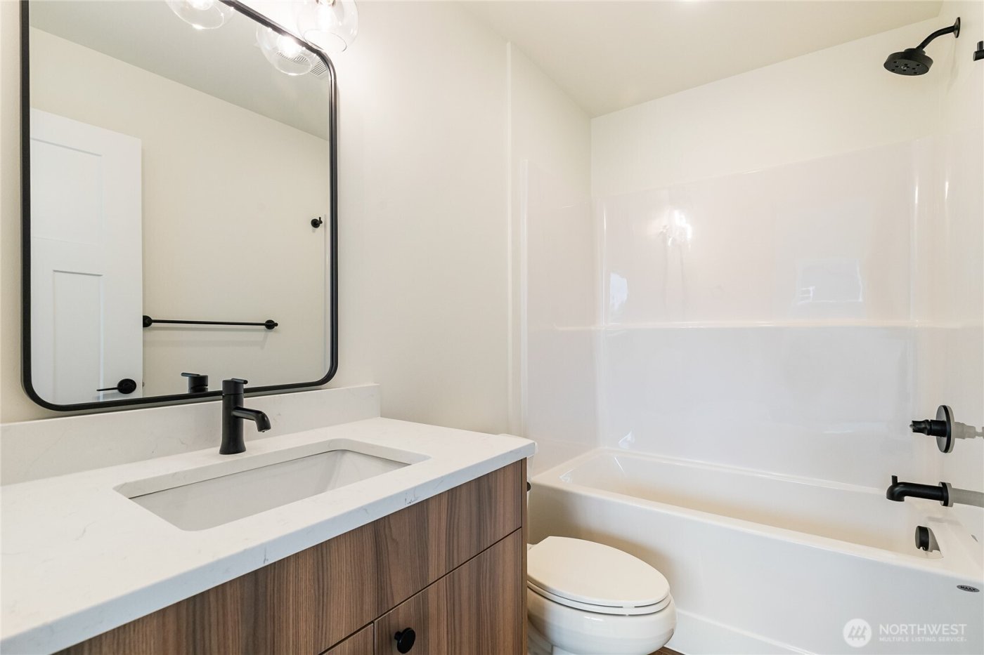 4227 Ambrosia Lane , Bellingham, WA 89226