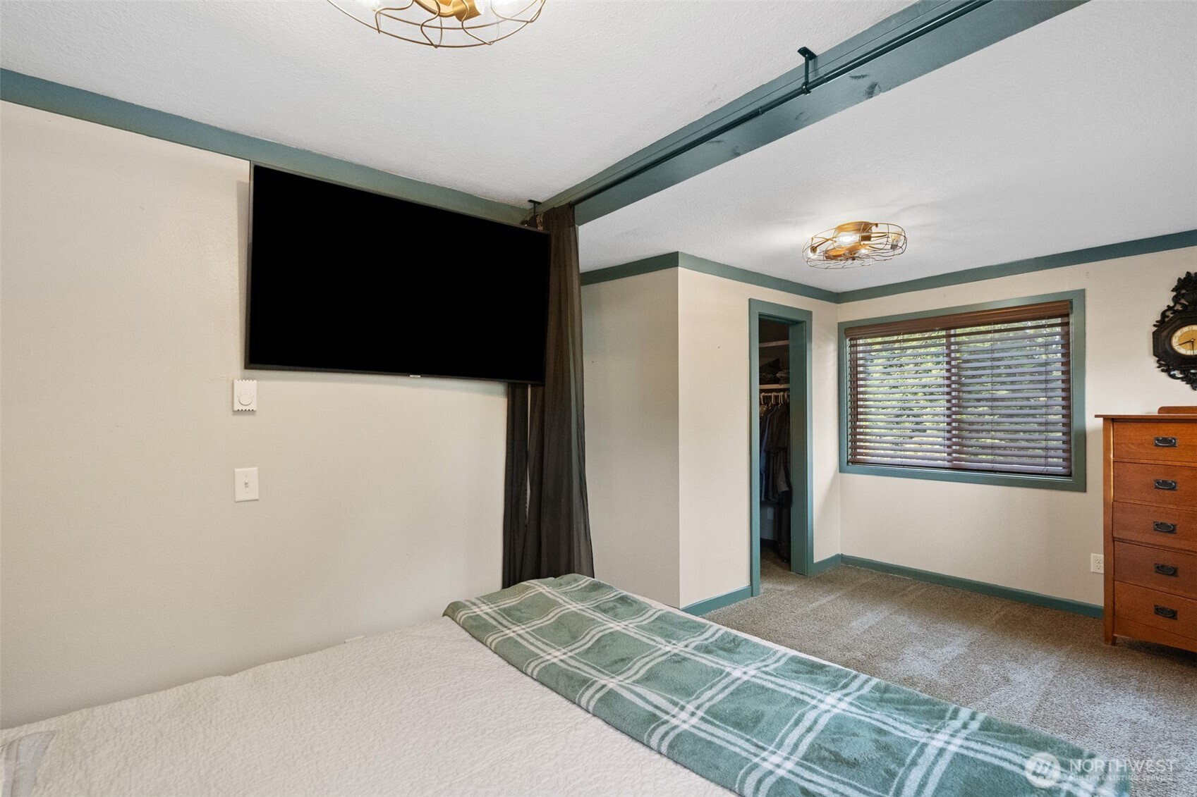 410 Studebaker Spur 2 , Castle Rock, WA 98611