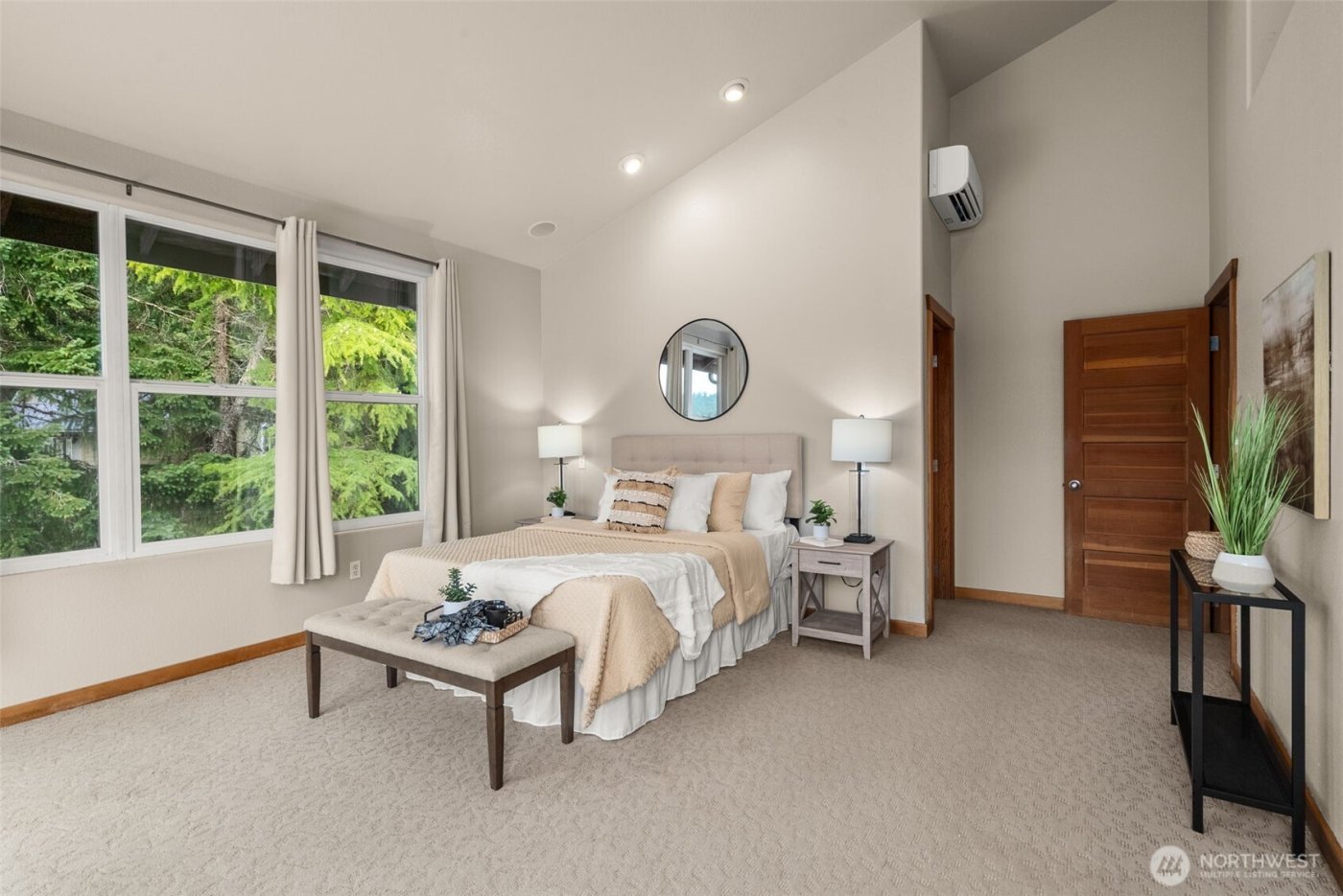 545 Summit Lake Shore Road NW, Olympia, WA 98502