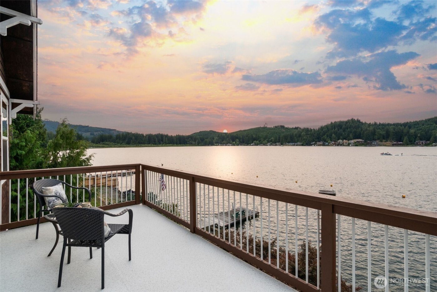 545 Summit Lake Shore Road NW, Olympia, WA 98502