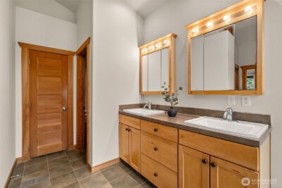 545 Summit Lake Shore Road NW, Olympia, WA 98502 - Photo 23