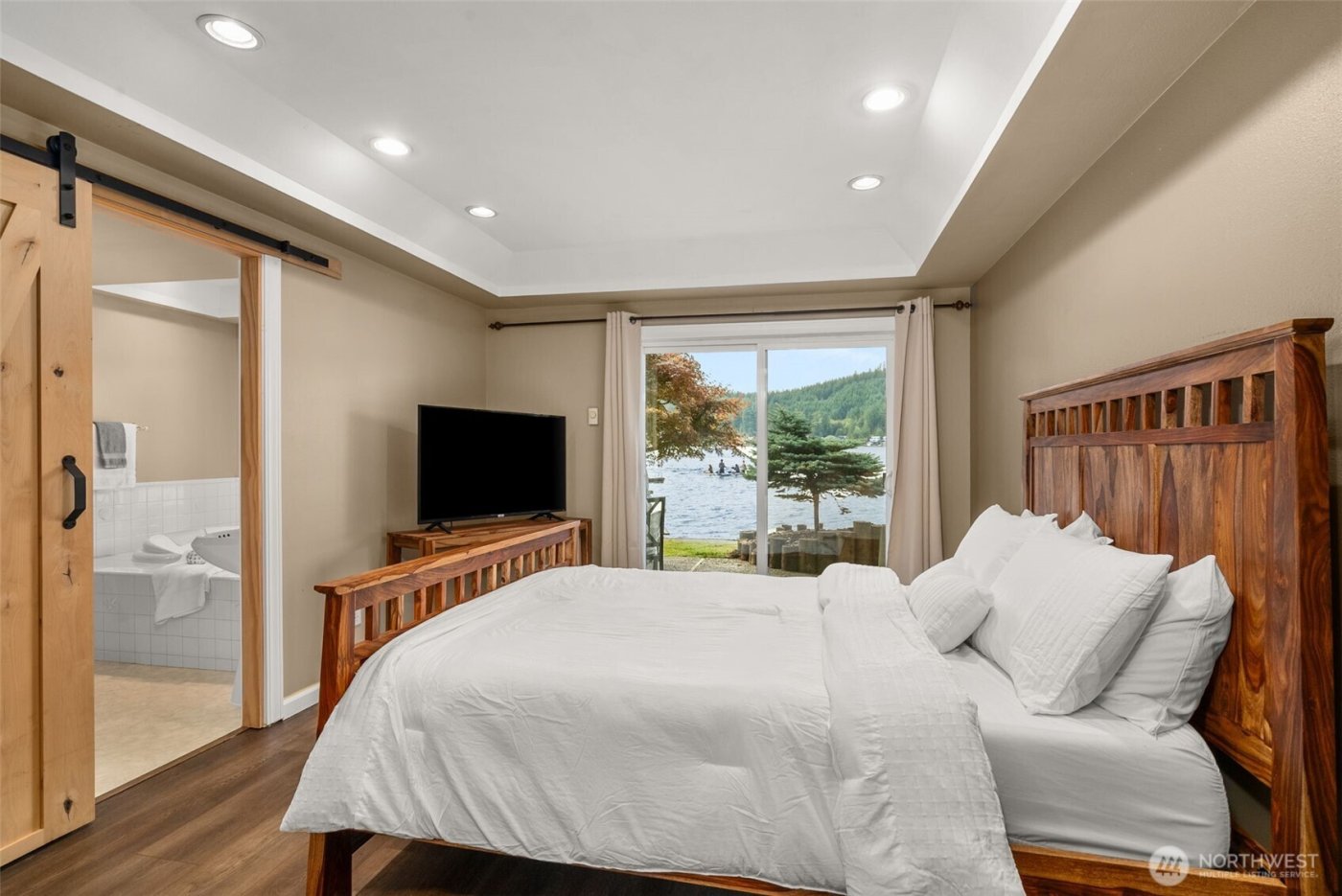 545 Summit Lake Shore Road NW, Olympia, WA 98502