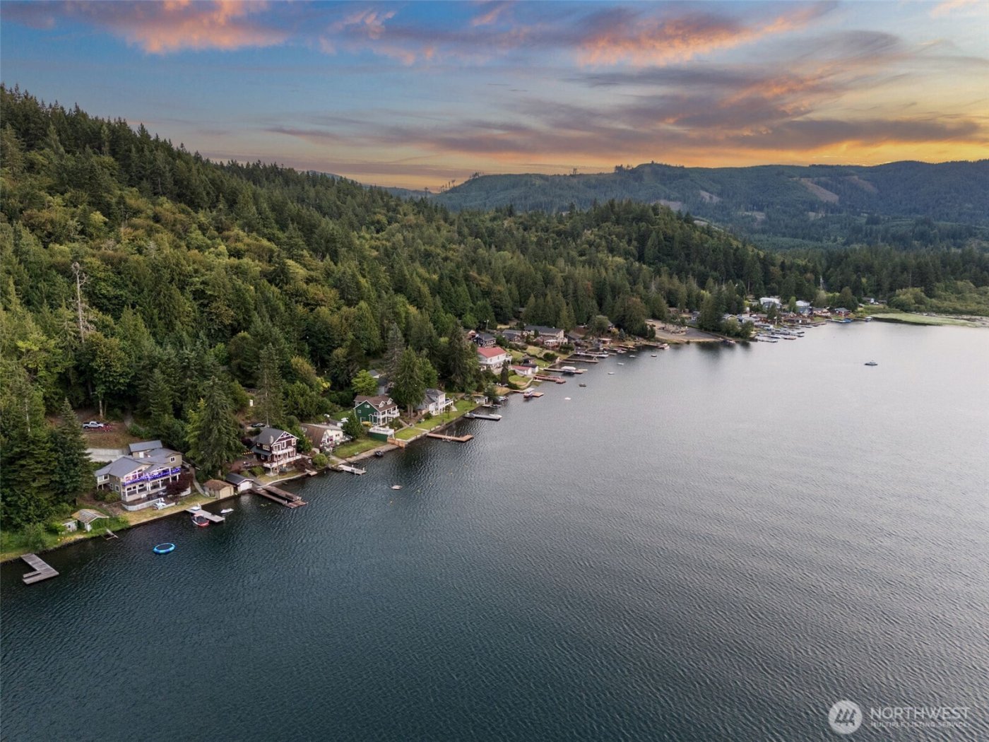 545 Summit Lake Shore Road NW, Olympia, WA 98502