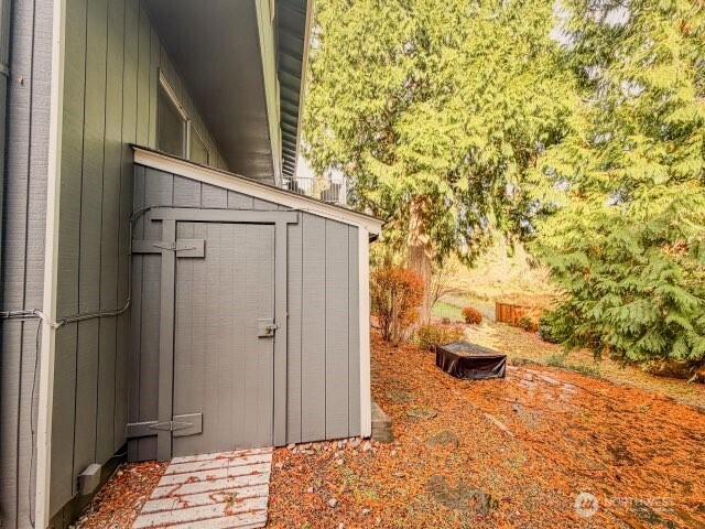25304 146th Avenue SE, Kent, WA 98042
