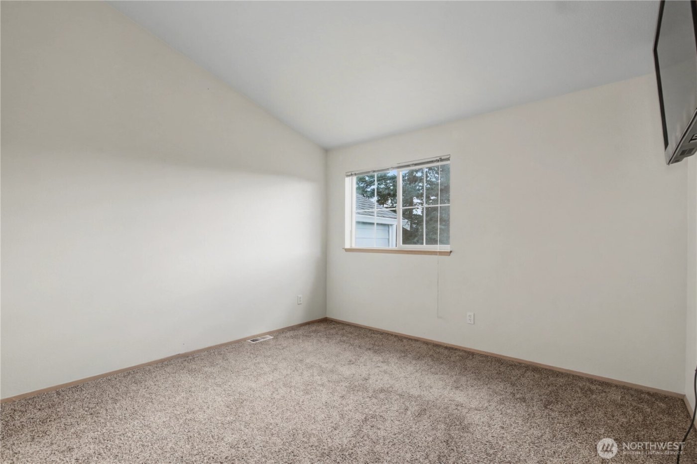 6317 Barstow Lane SE #8, Lacey, WA 98513