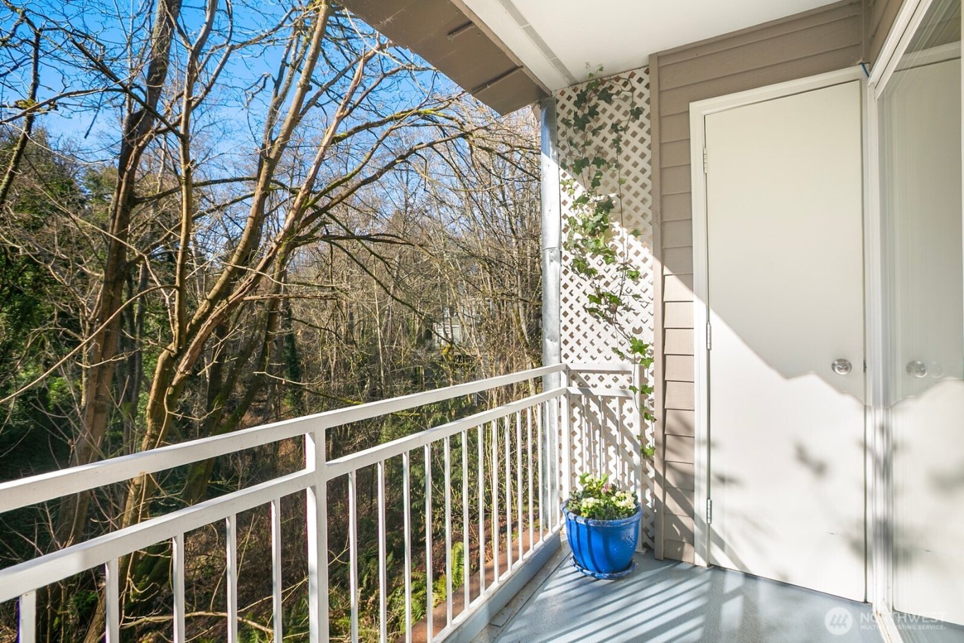 4309 34th Avenue W #103, Seattle, WA 98199