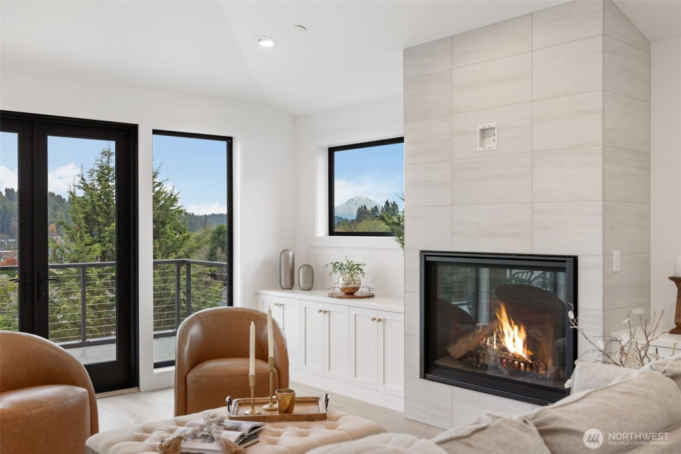 8307 Bayridge Avenue , Gig Harbor, WA 98332