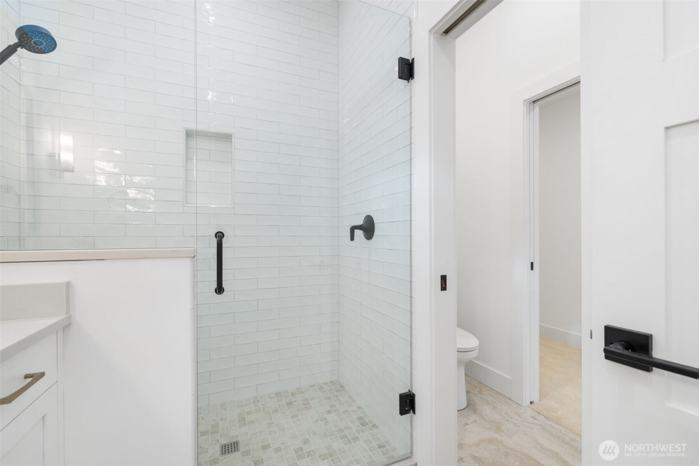 8307 Bayridge Avenue , Gig Harbor, WA 98332