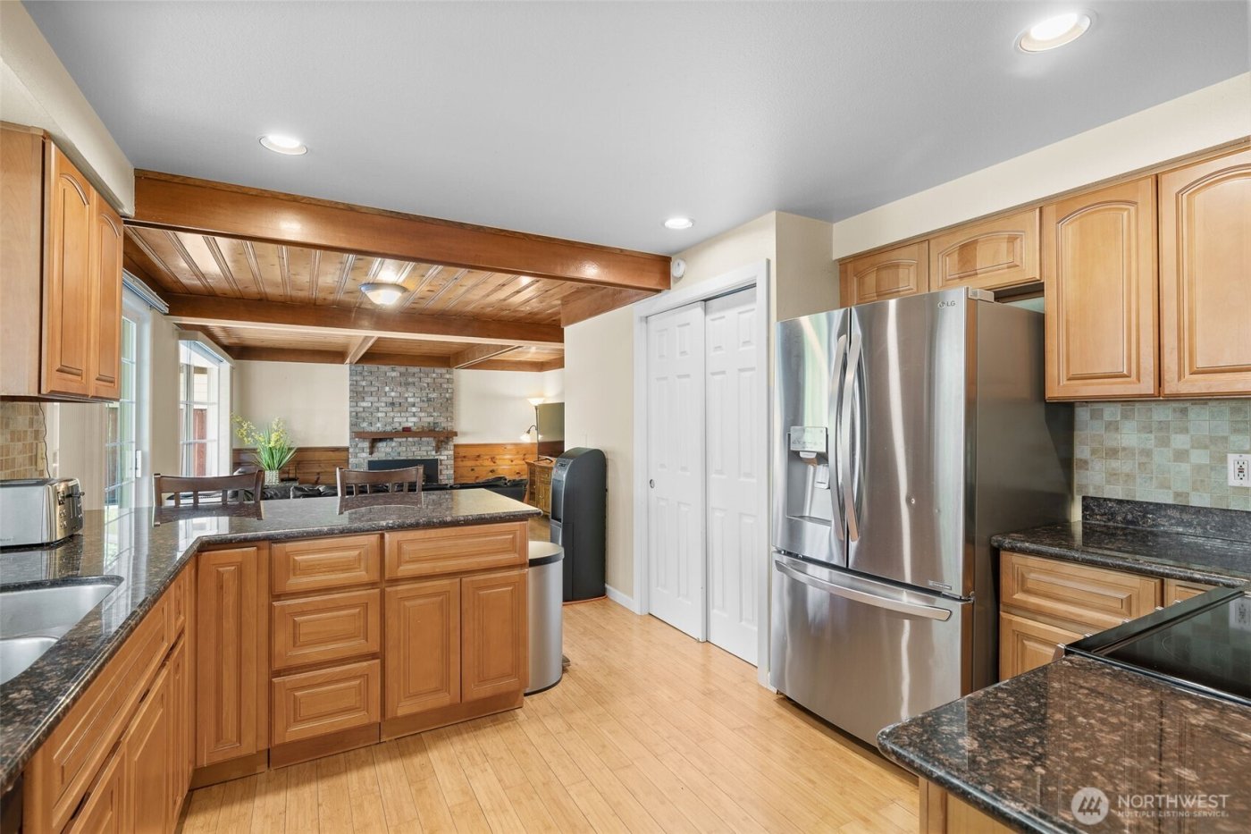 12424 106th Place NE, Kirkland, WA 98034