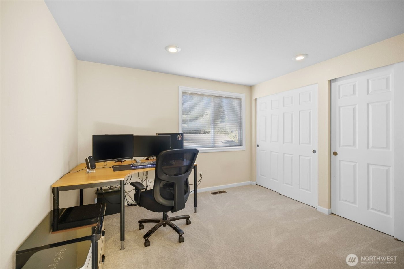 12424 106th Place NE, Kirkland, WA 98034