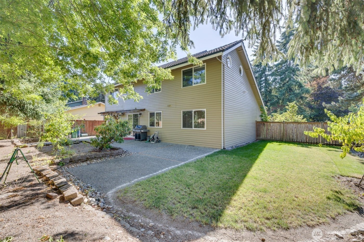 12424 106th Place NE, Kirkland, WA 98034