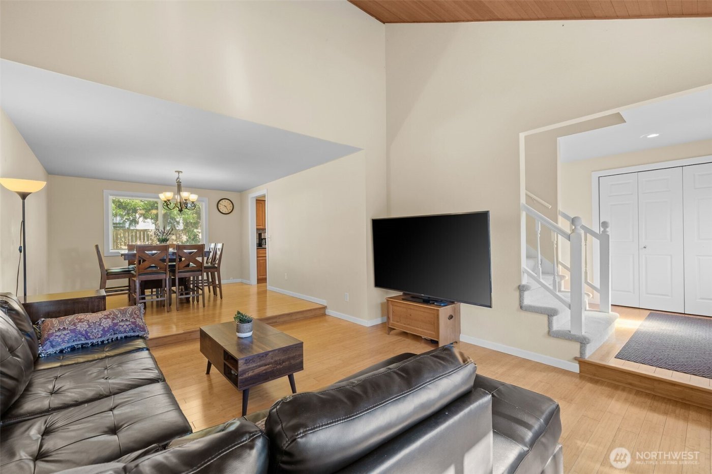 12424 106th Place NE, Kirkland, WA 98034