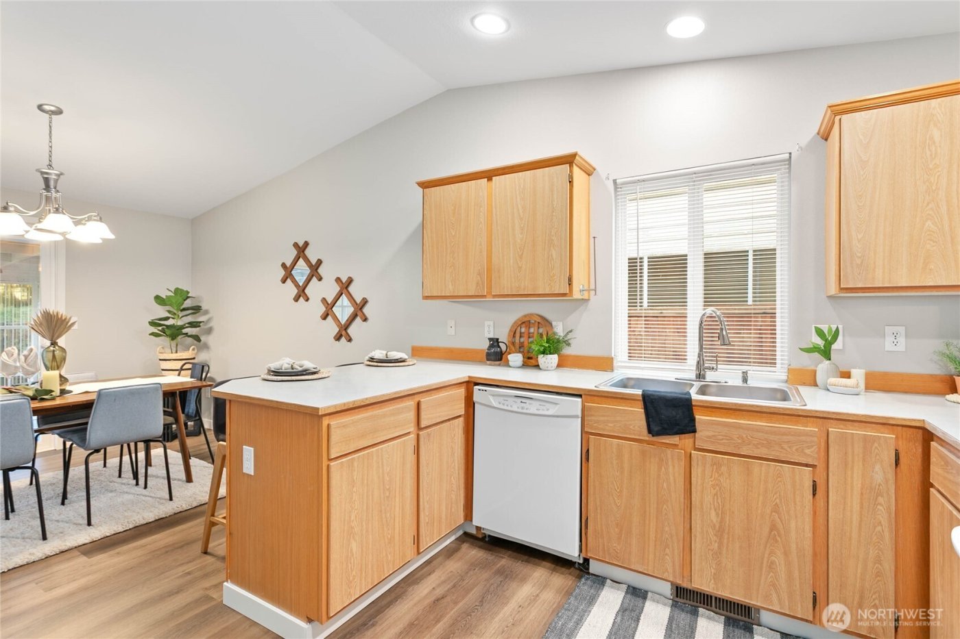 5003 73rd Drive NE, Marysville, WA 98270-8813