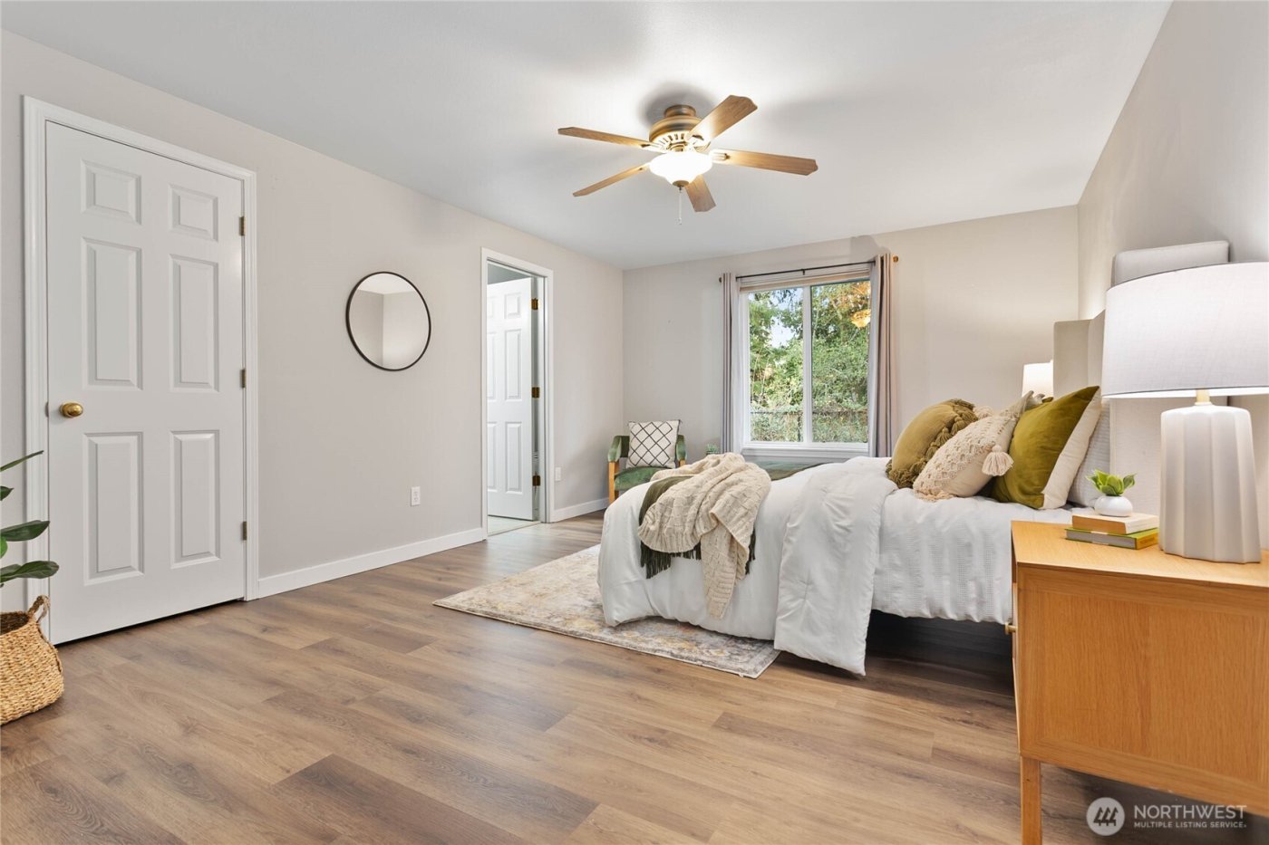 5003 73rd Drive NE, Marysville, WA 98270-8813