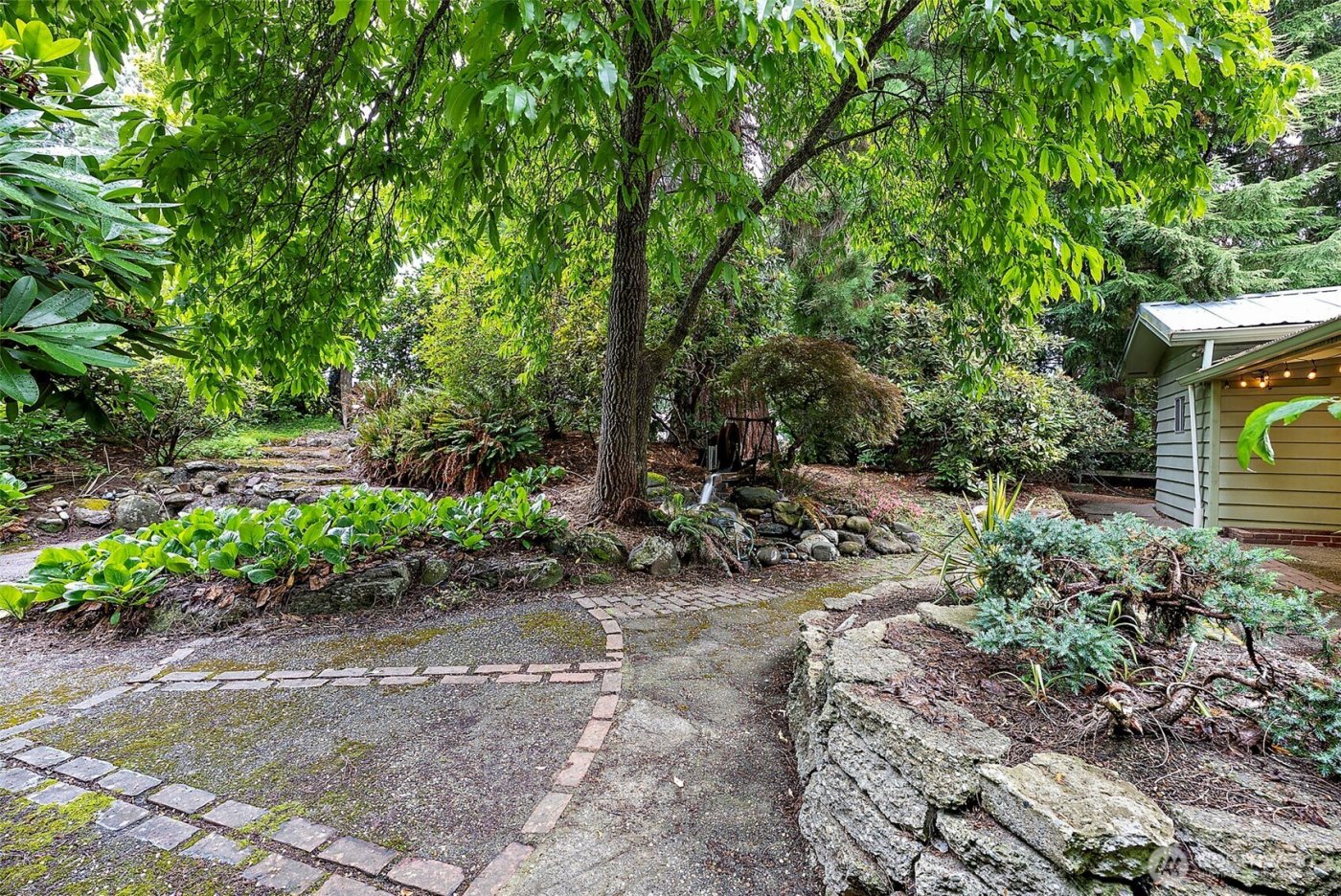 8813 Old Highway 99 SE, Tumwater, WA 98501