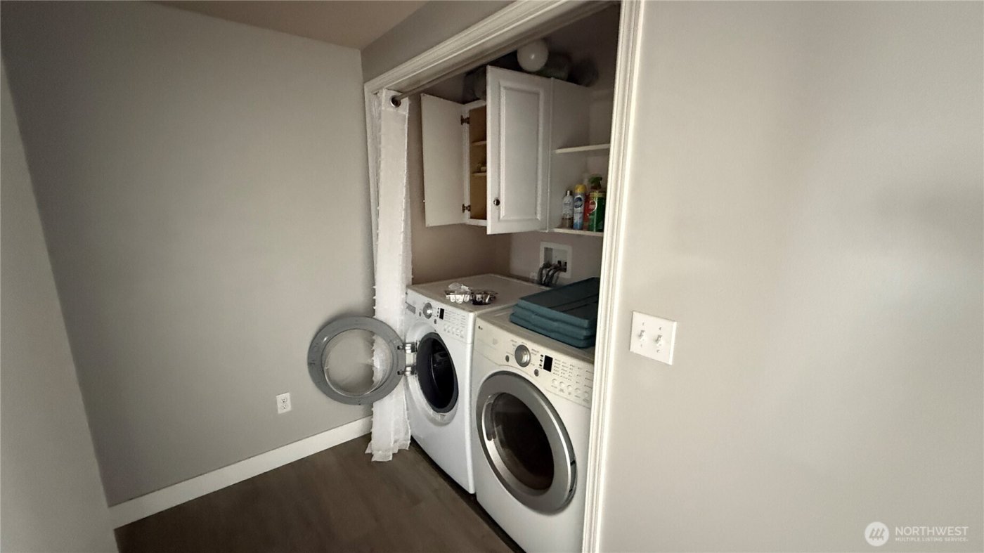 47 SE 10th Street , College Place, WA 99324