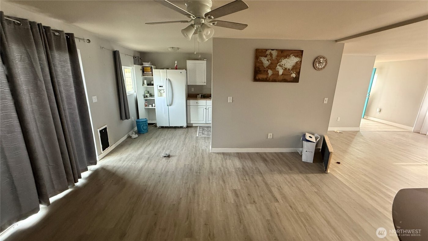 47 SE 10th Street , College Place, WA 99324