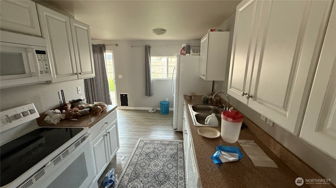 47 SE 10th Street , College Place, WA 99324