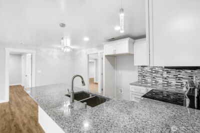 3120 W Lakeside Drive , Moses Lake, WA 98837 - Photo 16