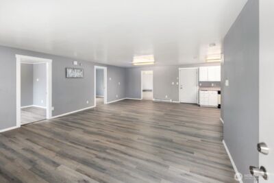 4002 N Winnifred Street , Tacoma, WA 98407 - Photo 5