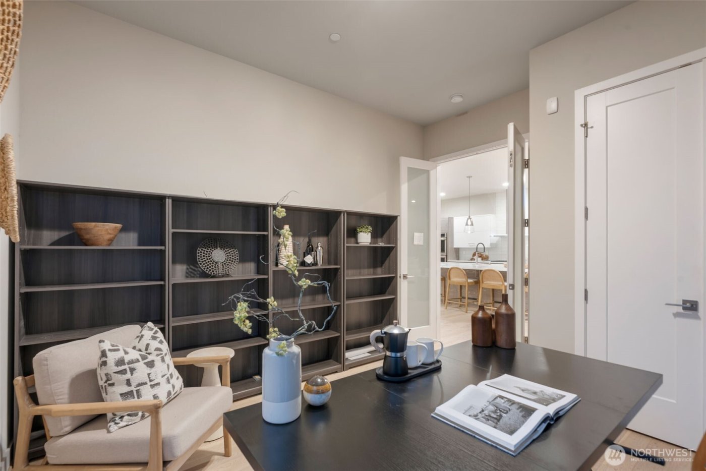 3208 89th Place SE, Mercer Island, WA 98040