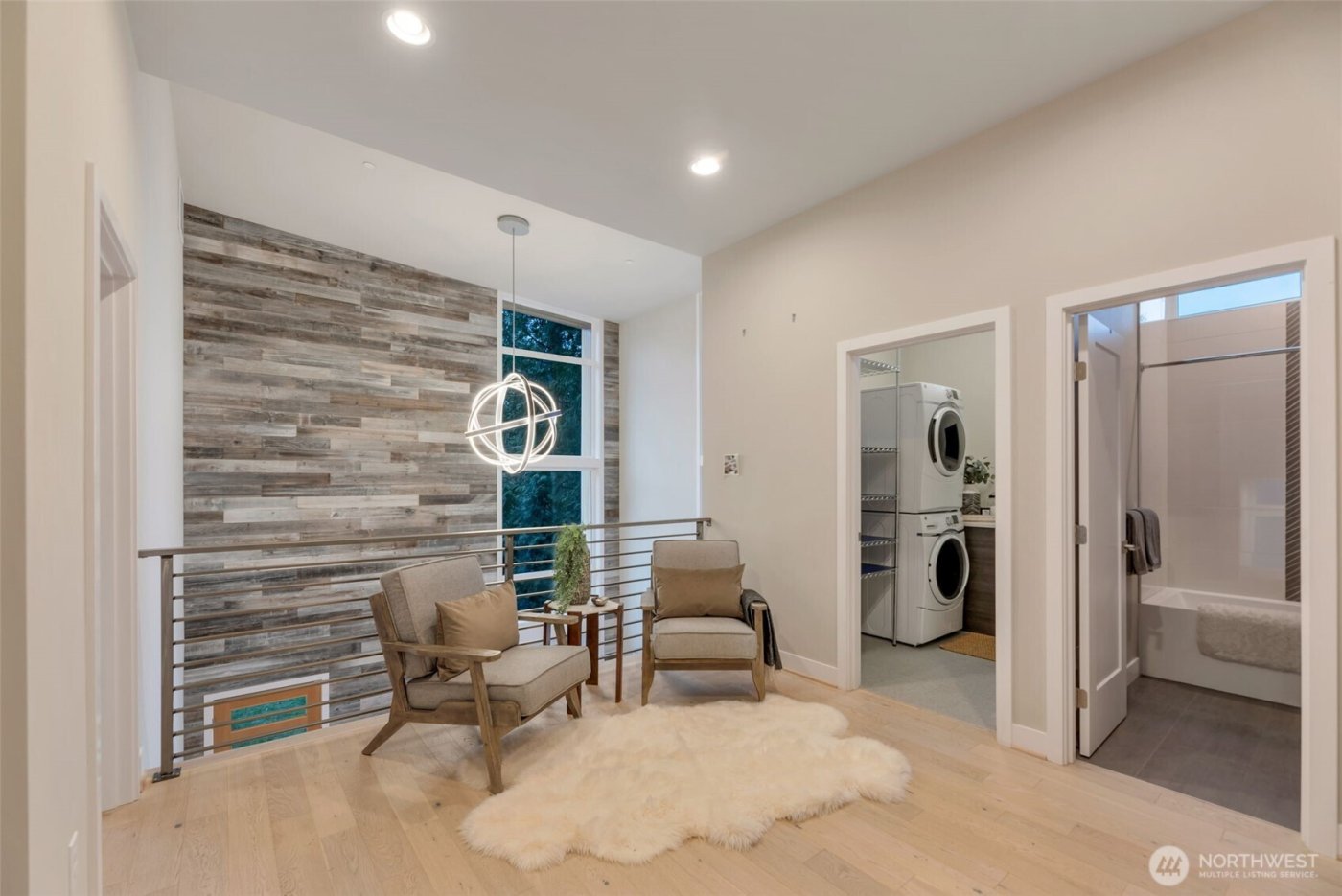 3208 89th Place SE, Mercer Island, WA 98040