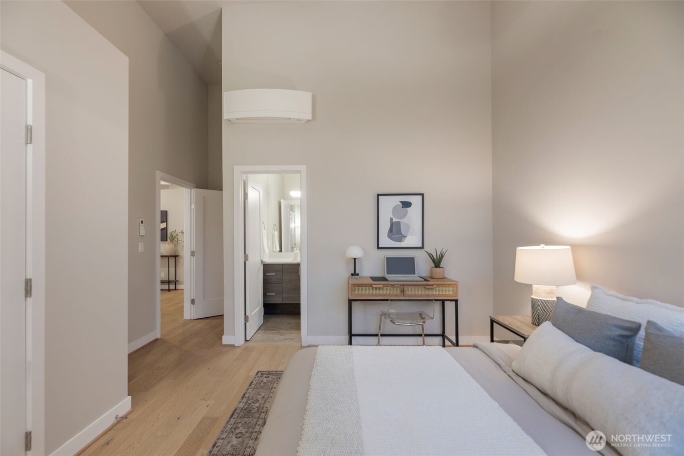 3208 89th Place SE, Mercer Island, WA 98040