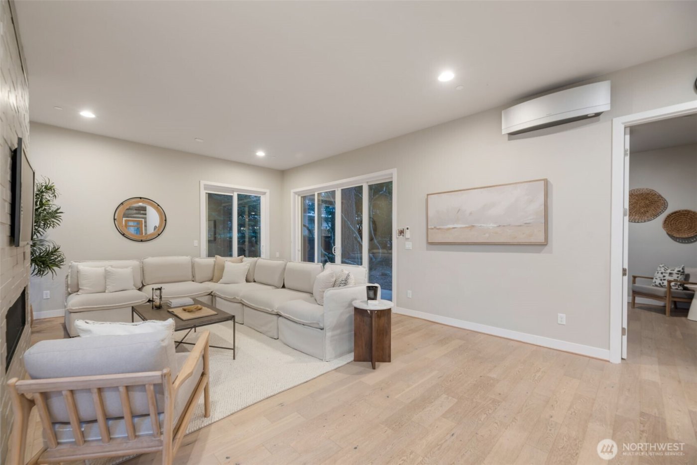 3208 89th Place SE, Mercer Island, WA 98040