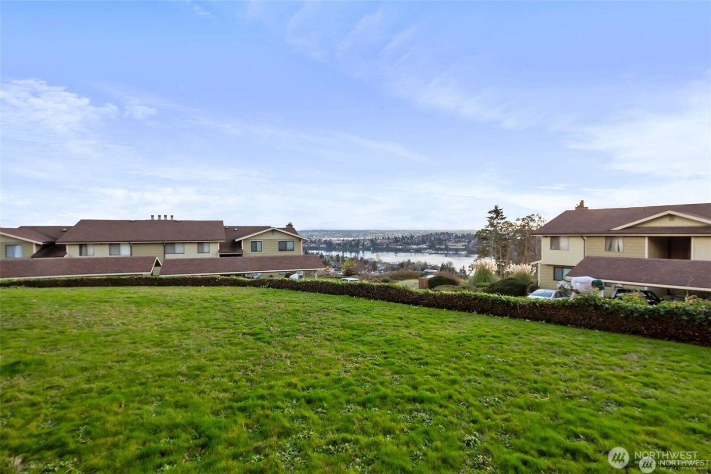 3400 Narrows View Lane NE #204, Bremerton, WA 98310