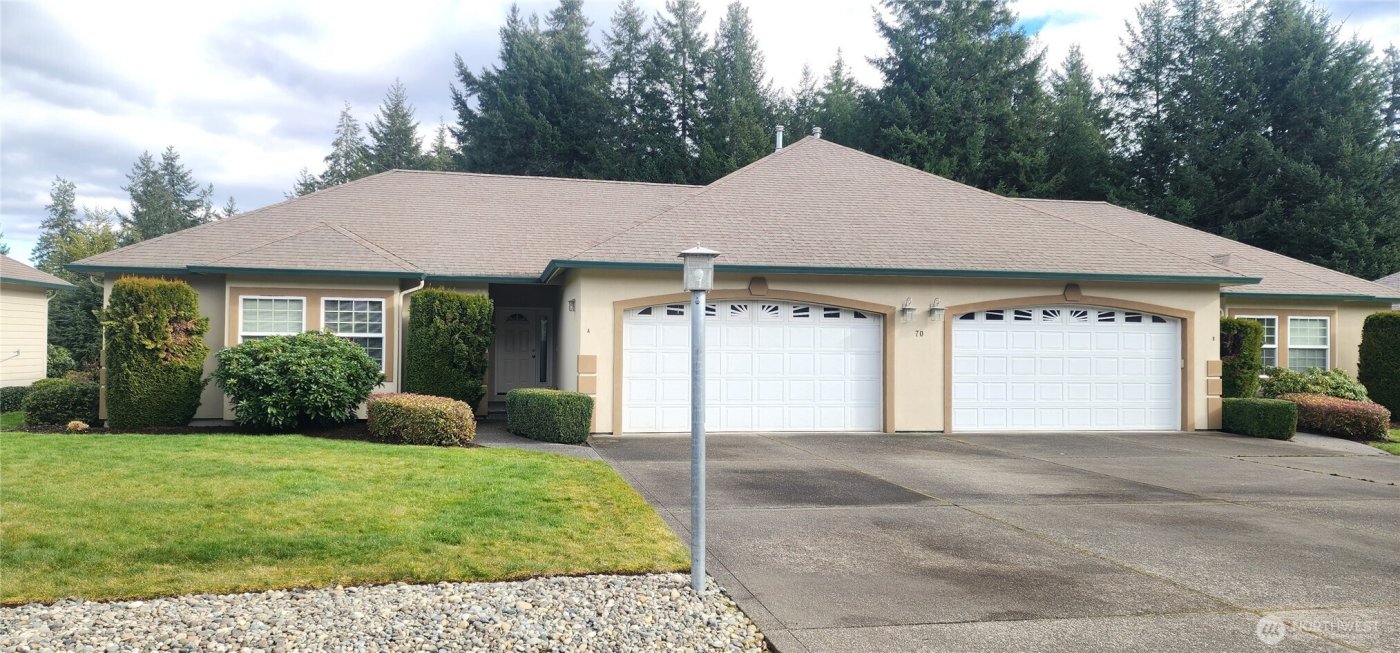 70 E Beaumont Dr #A, Shelton, WA 98584