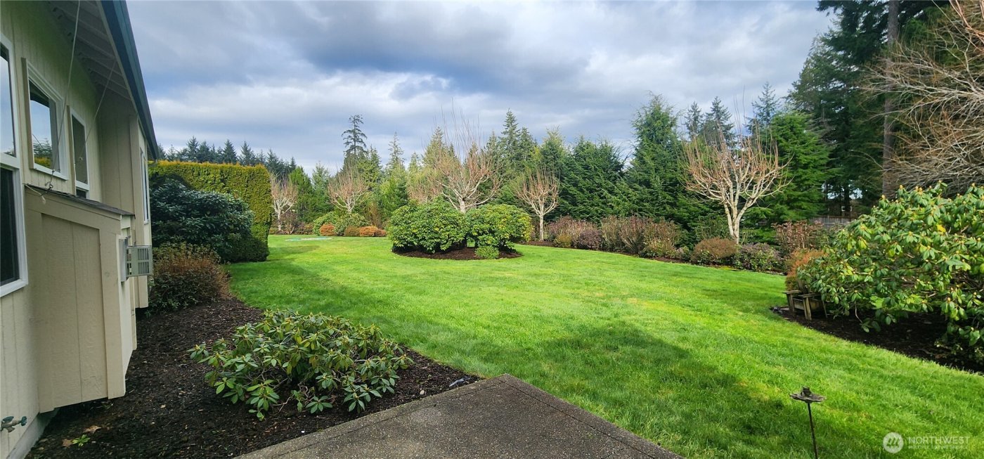 70 E Beaumont Dr #A, Shelton, WA 98584