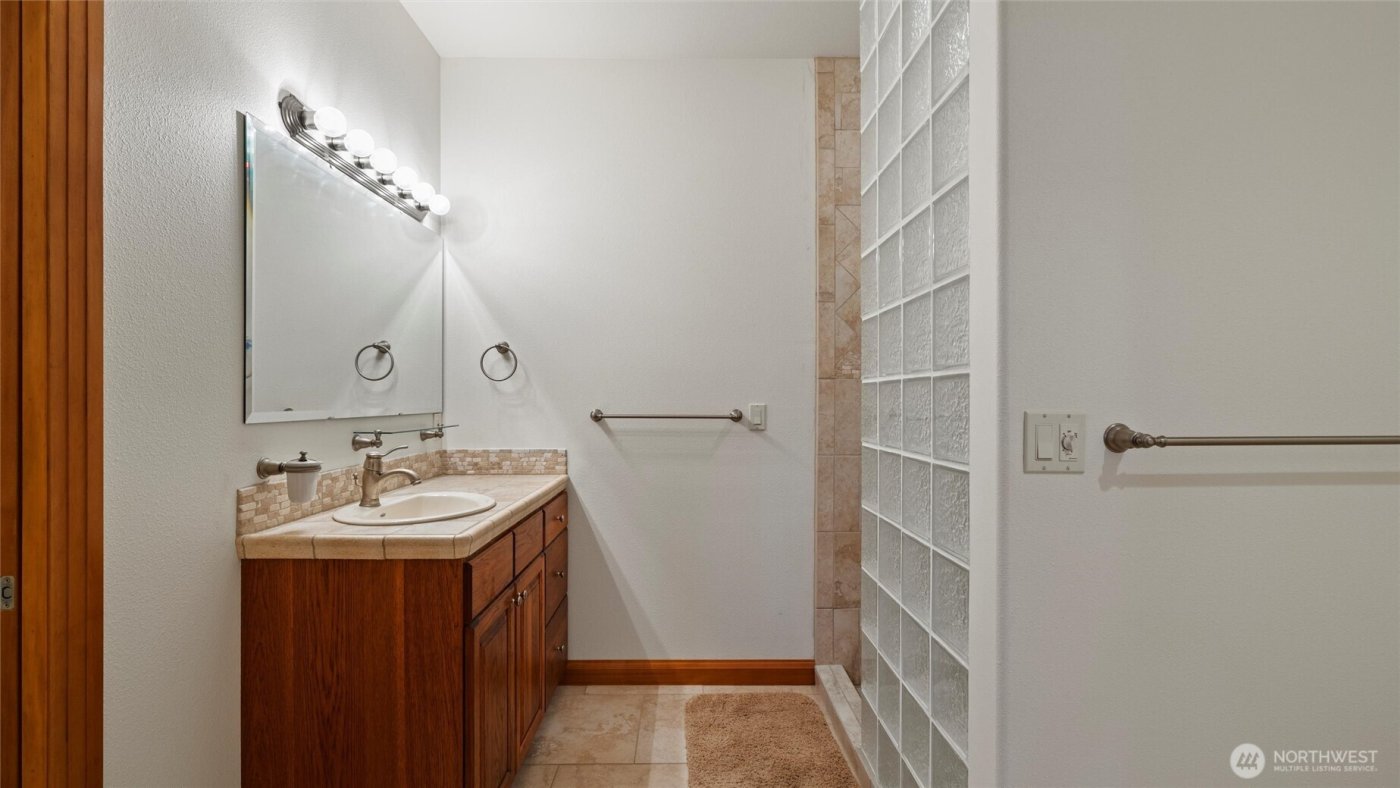 625 N Willow , Dayton, WA 99328