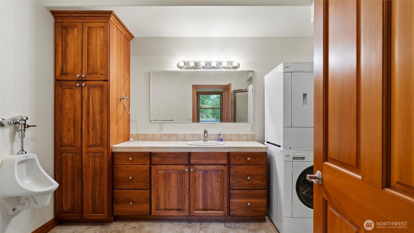 625 N Willow , Dayton, WA 99328