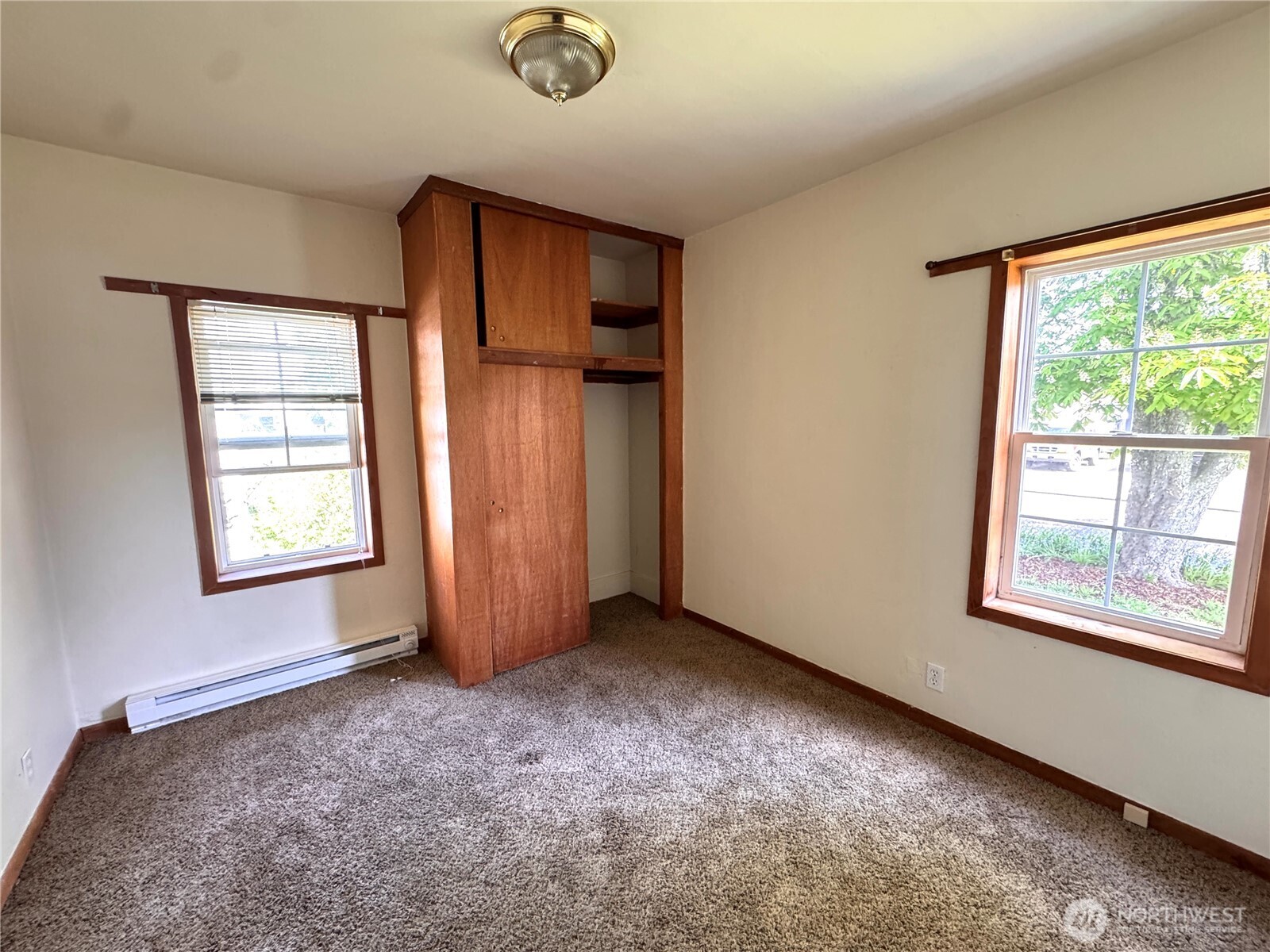 2227 Washington Street , Shelton, WA 98584