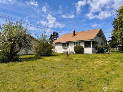 2227 Washington Street , Shelton, WA 98584 - Photo 2