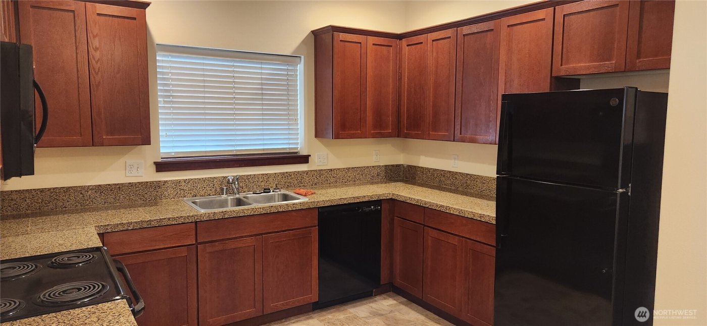 501 N 105th Street #A,B&C, Seattle, WA 98133-9213