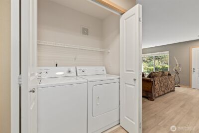 1981 24th Avenue NE #104, Issaquah, WA 98029 - Photo 13