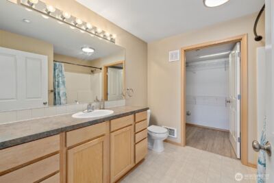 1981 24th Avenue NE #104, Issaquah, WA 98029 - Photo 18