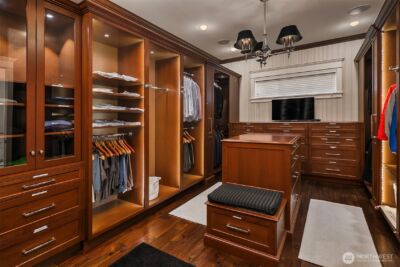 2020 Parkside Drive E, Seattle, WA 98112 - Photo 20