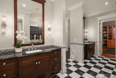 2020 Parkside Drive E, Seattle, WA 98112 - Photo 22