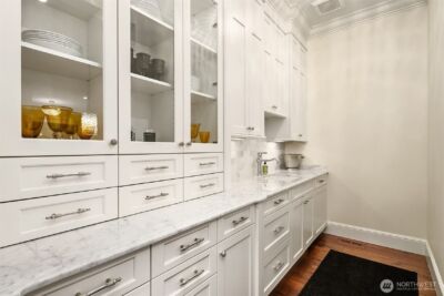 2020 Parkside Drive E, Seattle, WA 98112 - Photo 5