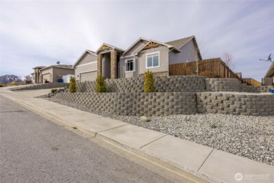 457 Whisper Place , Chelan, WA 98816 - Photo 38